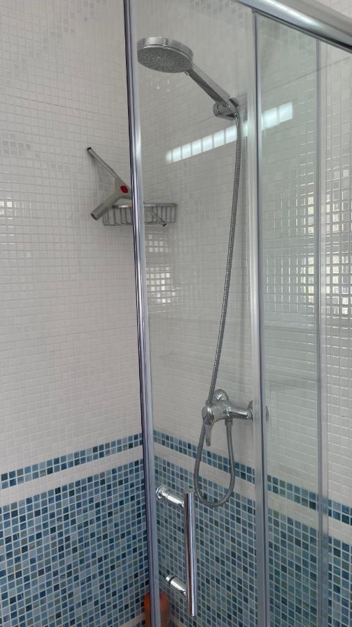 Amazing 2 Bedroom Apartment Near Beach With Pool Lagos Eksteriør billede