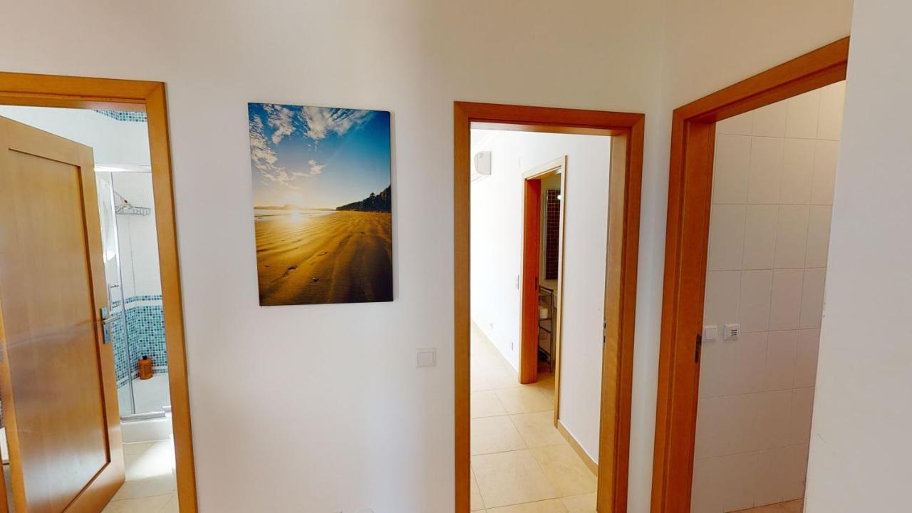 Amazing 2 Bedroom Apartment Near Beach With Pool Lagos Eksteriør billede